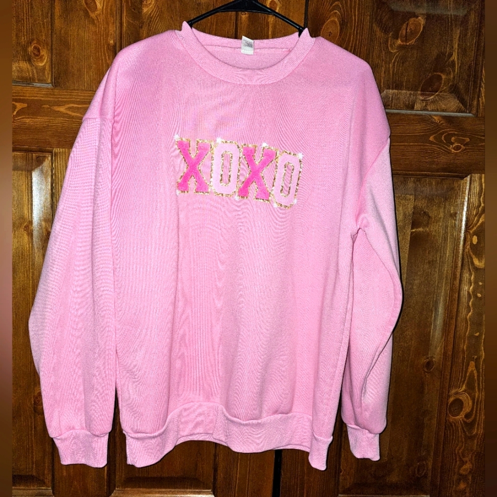 Pink XOXO Sweatshirt